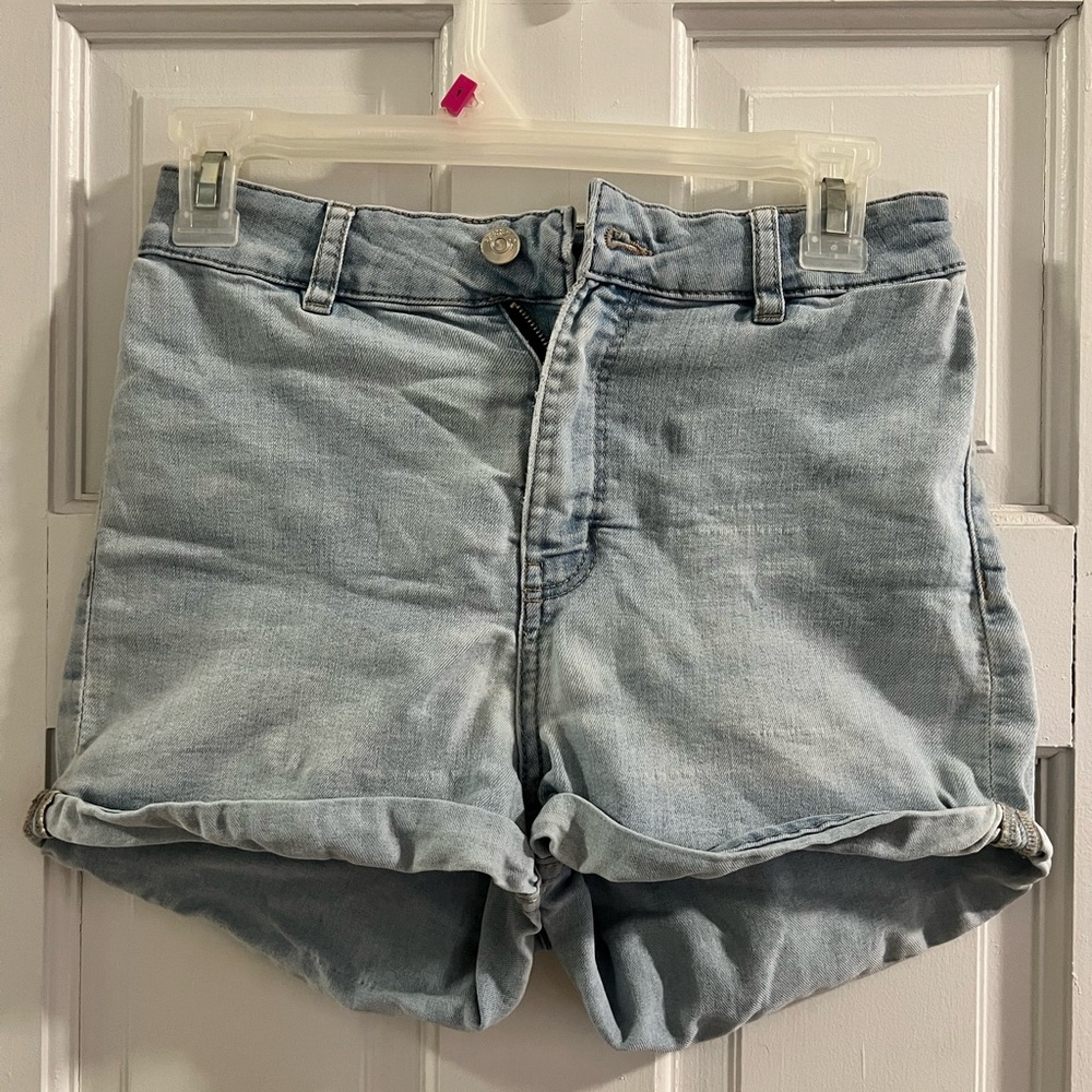 H&M Skinny High Waisted Light Blue Jean Shorts, Size 6